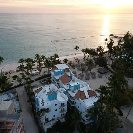 Room Beach-Front With Private Bathroom -Adults Only-3